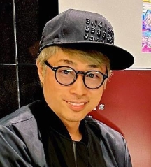 サングラスが似合う田村淳